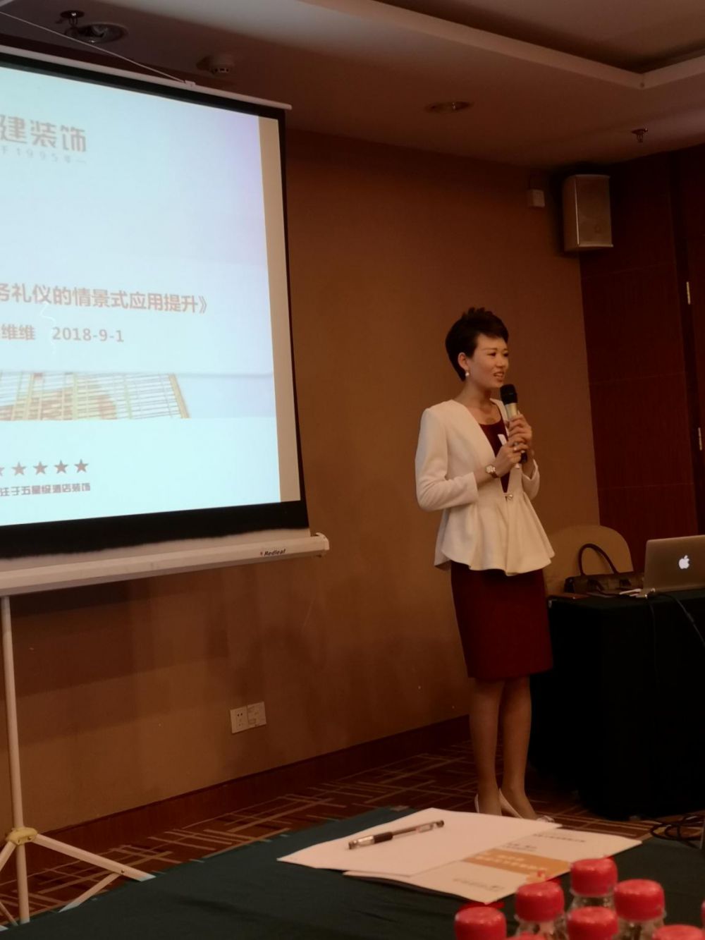 香港免费资料六曲大全
